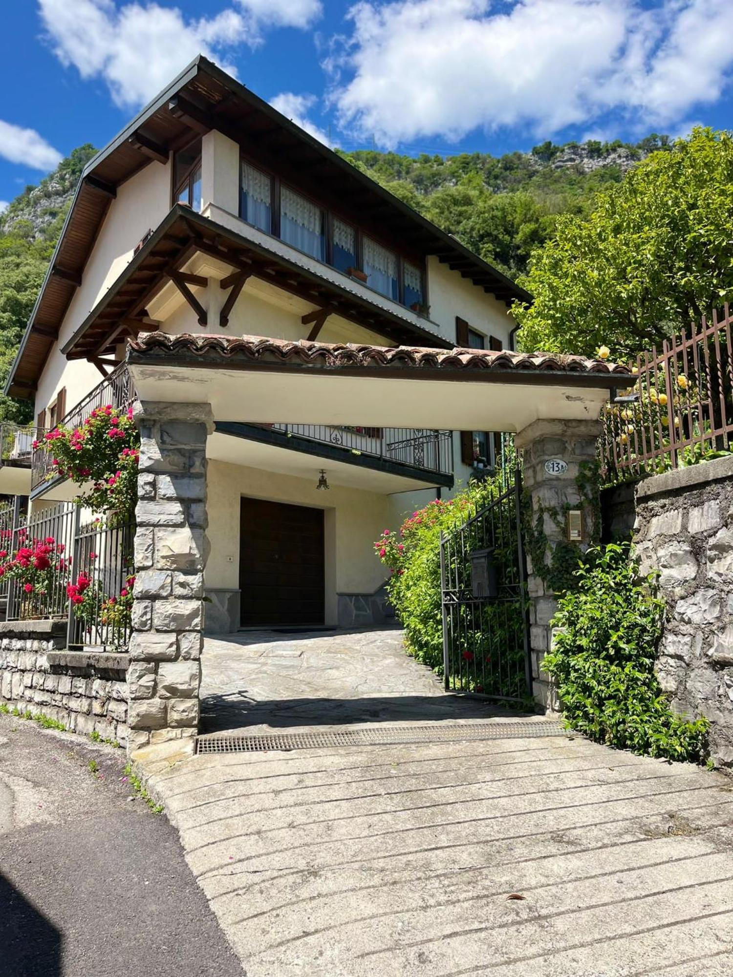 La Terrazza Sul Lago オッスッチョ エクステリア 写真